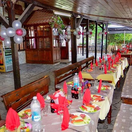 Hotel Restaurant Merina Kresna Exteriér fotografie